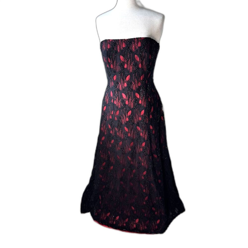 Size 12 Y2K Vintage Jovani red gown with black beaded lace overlay(10431)
